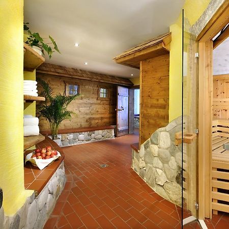 Hotel Ferienwelt Kristall Rauris Exteriör bild