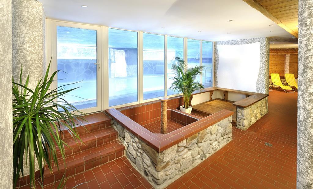 Hotel Ferienwelt Kristall Rauris Exteriör bild