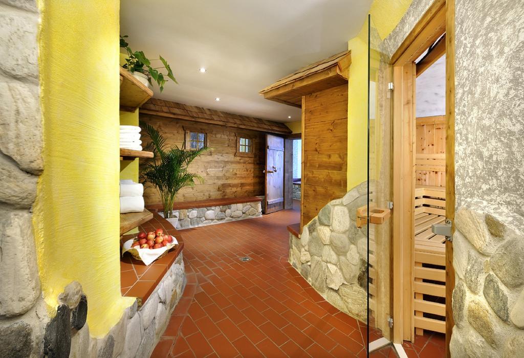 Hotel Ferienwelt Kristall Rauris Exteriör bild